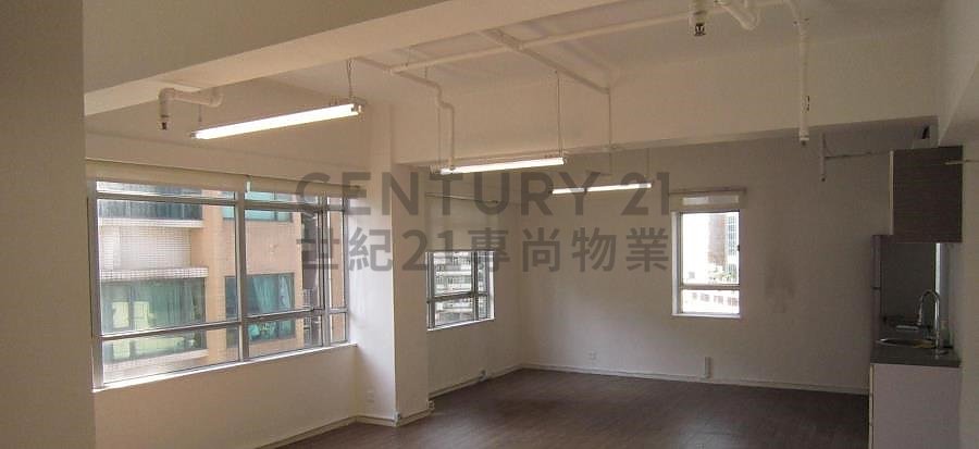 WING HING COM BLDG Sai Ying Pun M C155642 For Buy