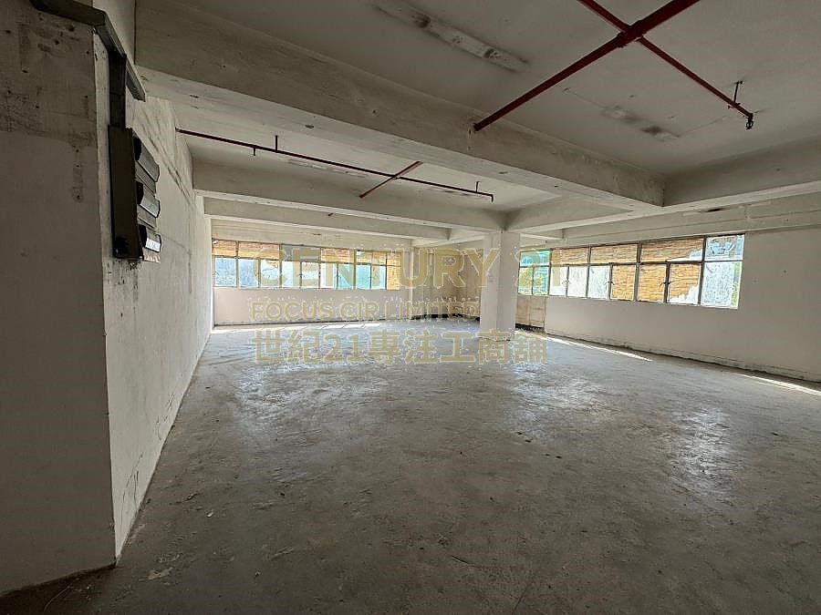 HING WAH IND BLDG Yuen Long L T203620 For Buy