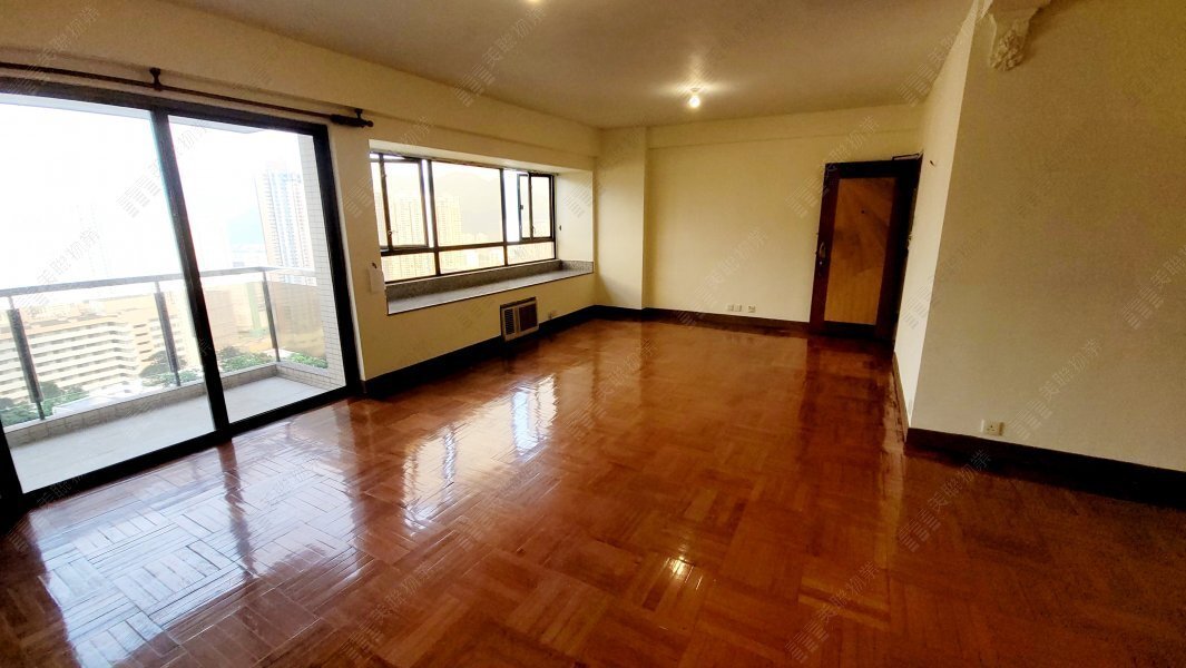 SHATIN 33 BLK 04 (RHINE HTS) Shatin M 1628706 For Buy