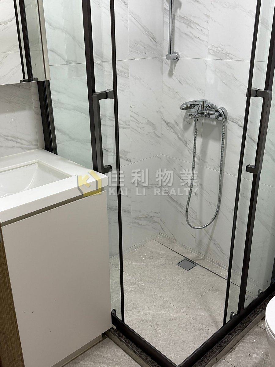 PING YEUNG TSUEN Fan Ling Y035966 For Buy