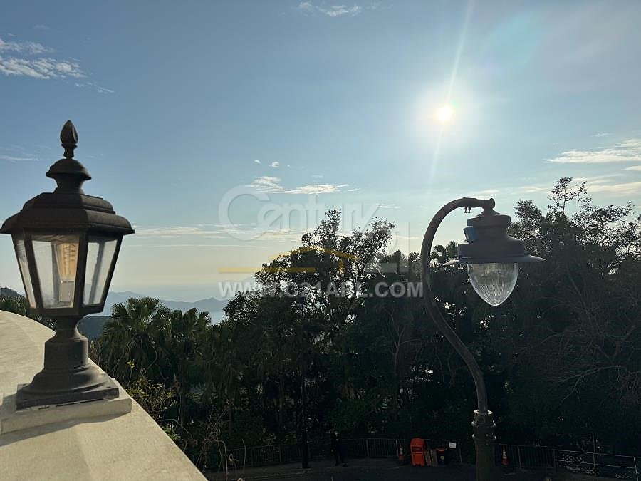 MOUNT AUSTIN Peak M144725 For Buy