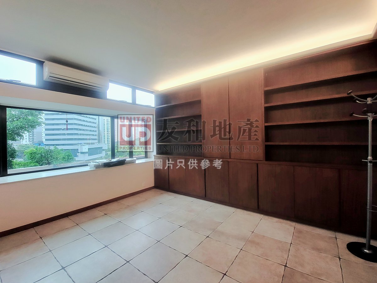 GRAND COURT BLK 03 Ho Man Tin L T150200 For Buy