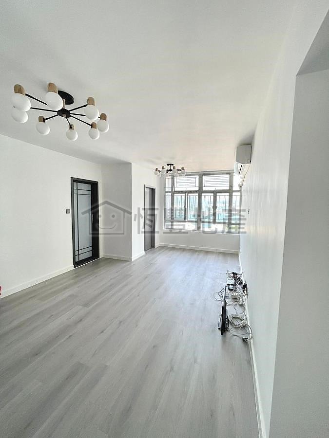 KAI TSUI COURT BLK B YIU TSUI HSE (HOS) Siu Sai Wan H W024198 For Buy