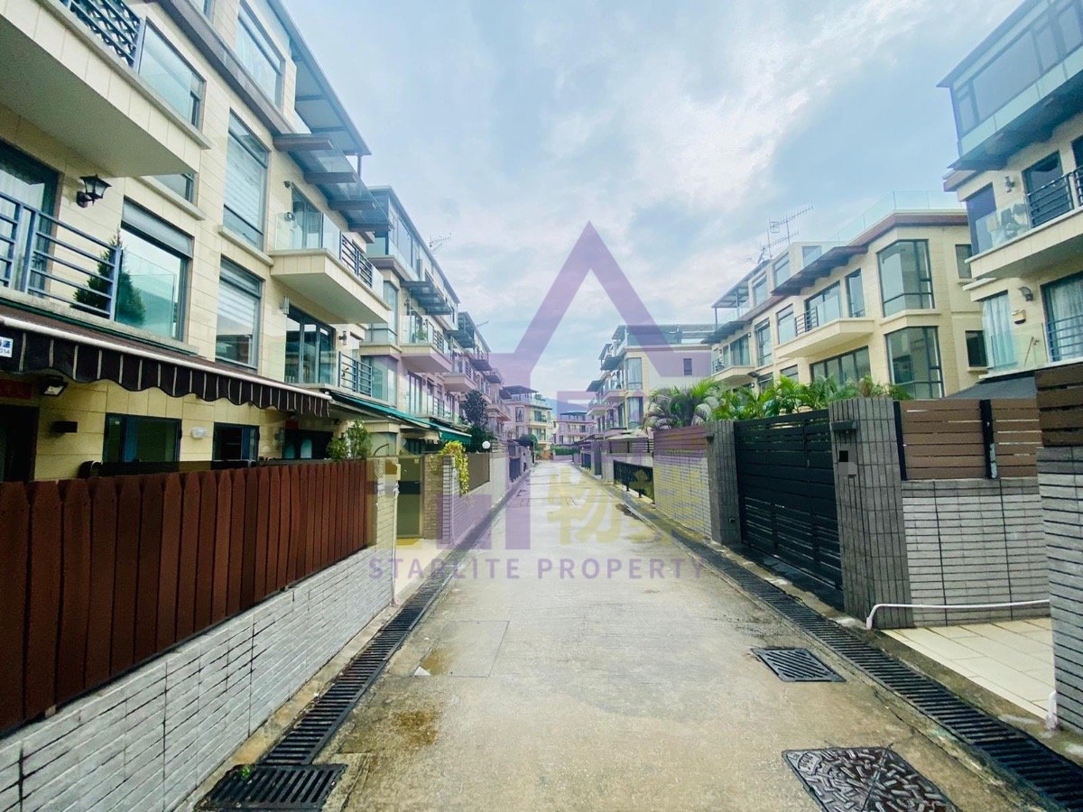 FULL SILVER GDN Yuen Long L K017425 For Buy