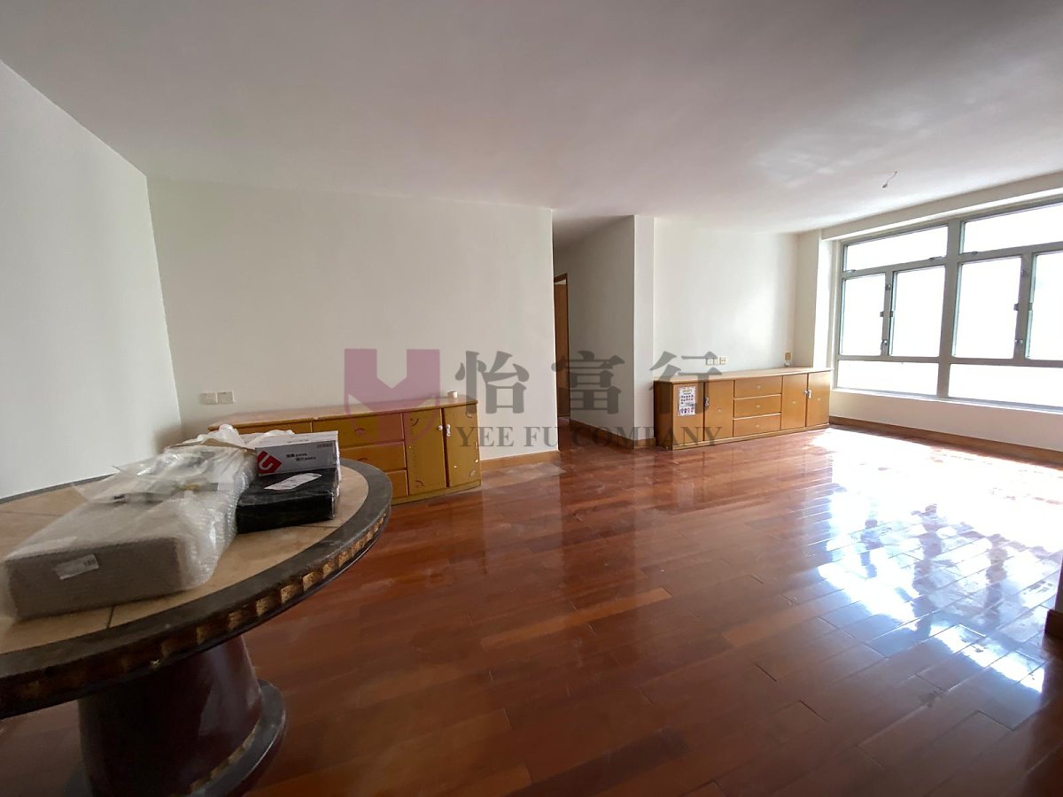 MEI FOO PH 07 LAI WAN RD 10 Lai Chi Kok M B018535 For Buy