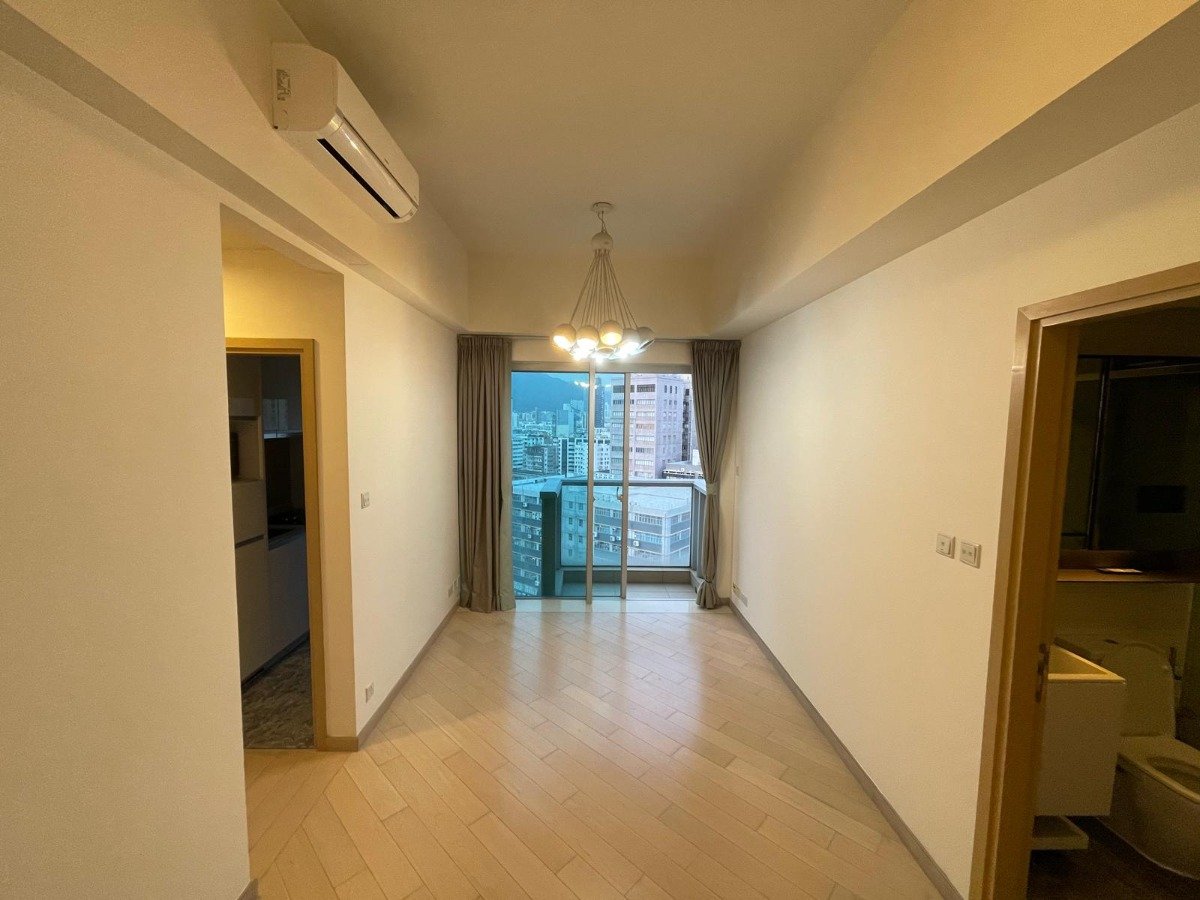 LIME STARDOM Tai Kok Tsui H 1607924 For Buy