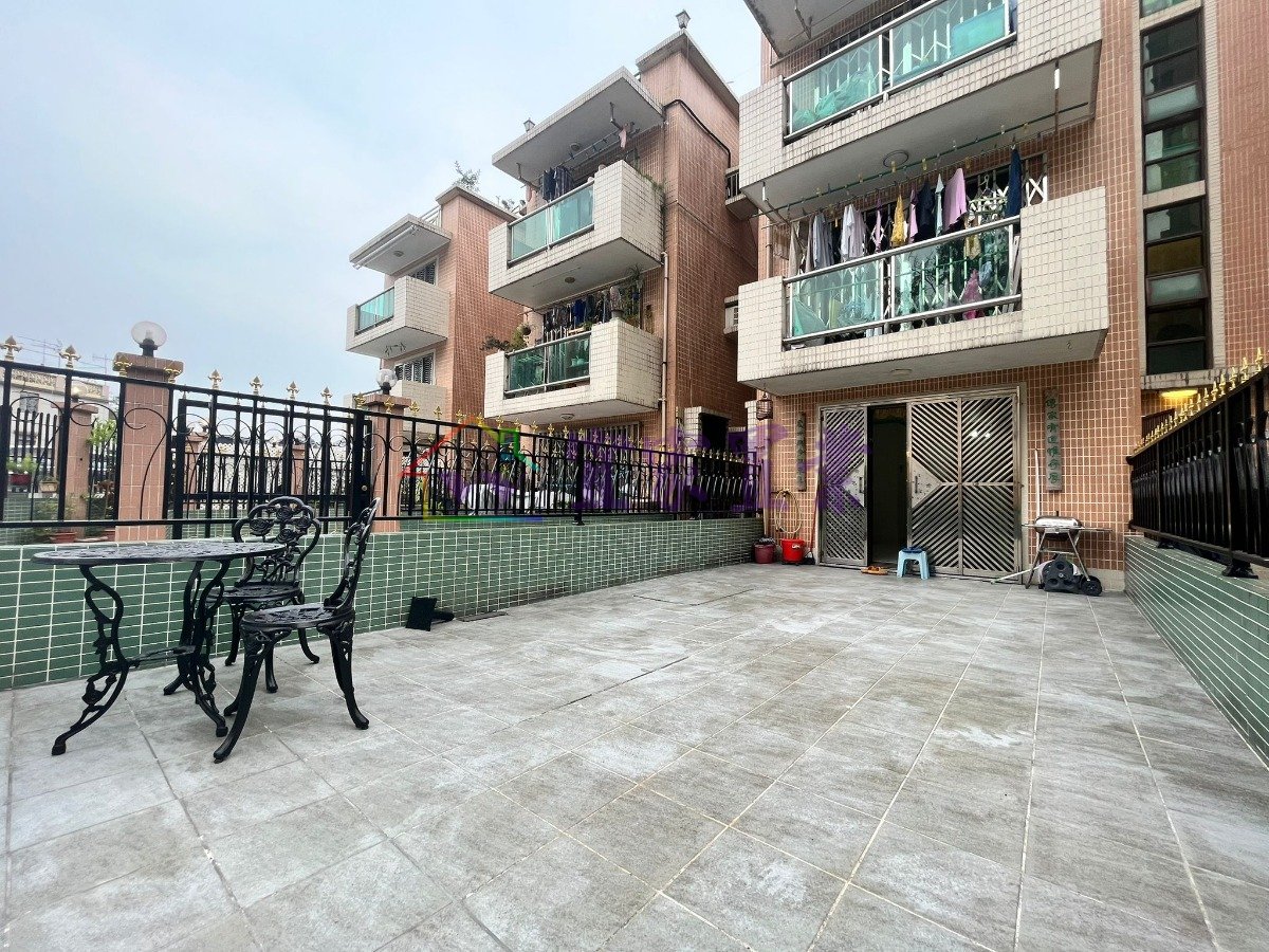 ASTORIA COURT Yuen Long L 004853 For Buy