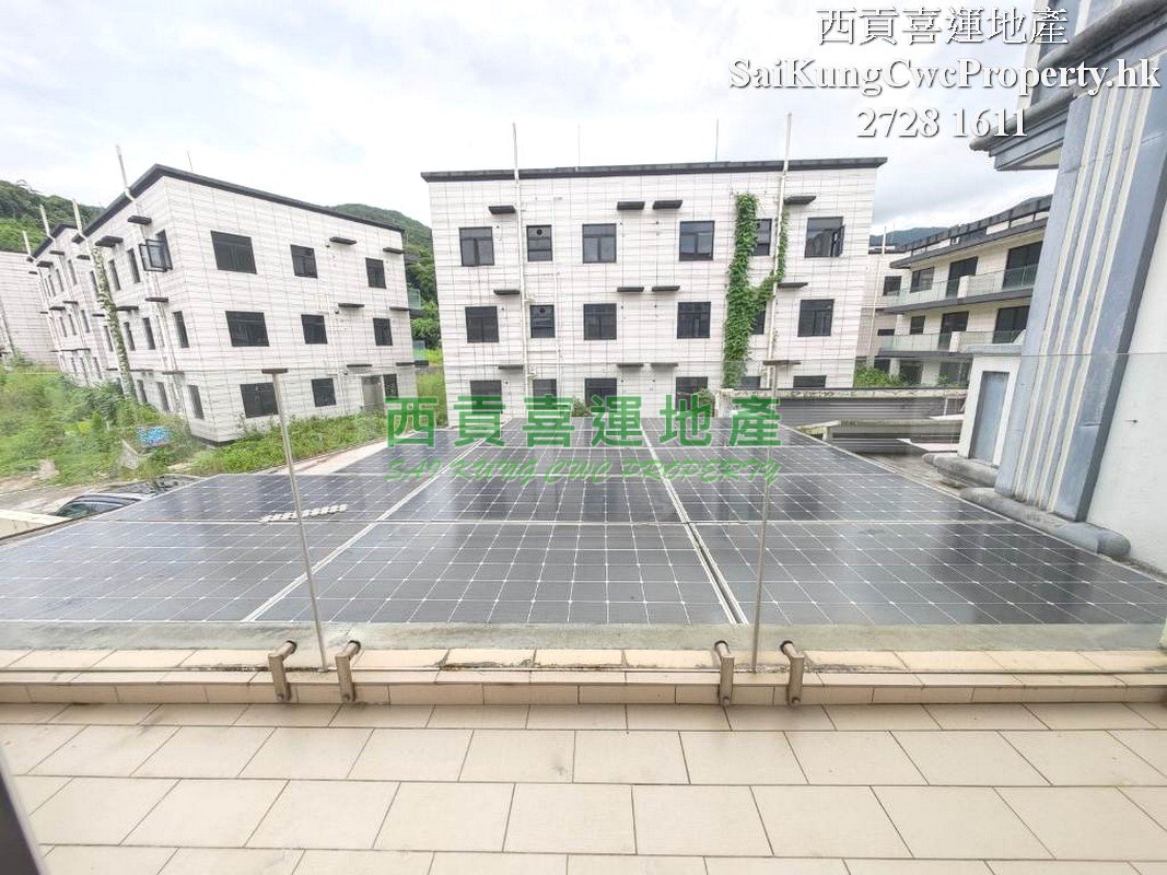 Duplex with Rooftop*Ho Chung New VIllage Sai Kung 012258 For Buy