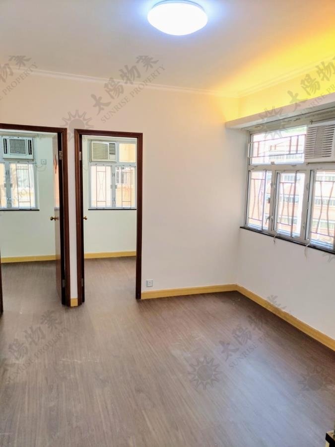 WHAMPOA EST, LOK KWAI BLDG BLK D Hunghom M T081958 For Buy