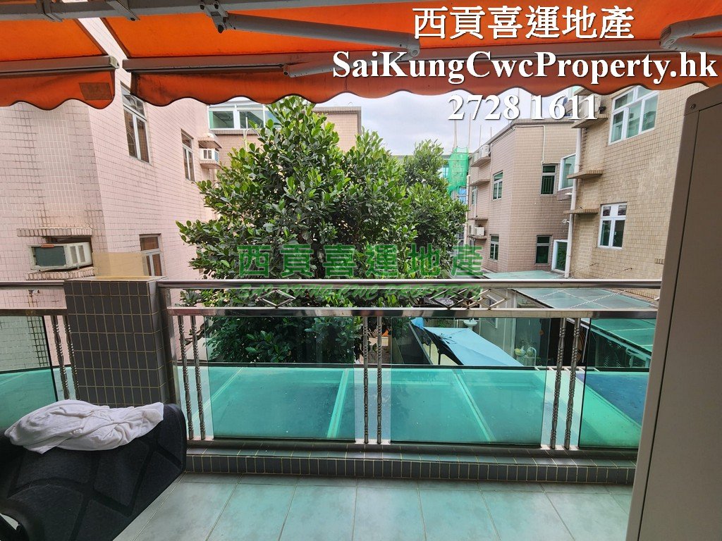 1/F with Balcony*Sai Sha Road  Sai Kung 023211 For Buy