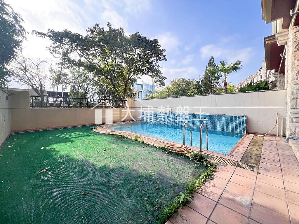 BEVERLY HILLS   Tai Po 022931 For Buy