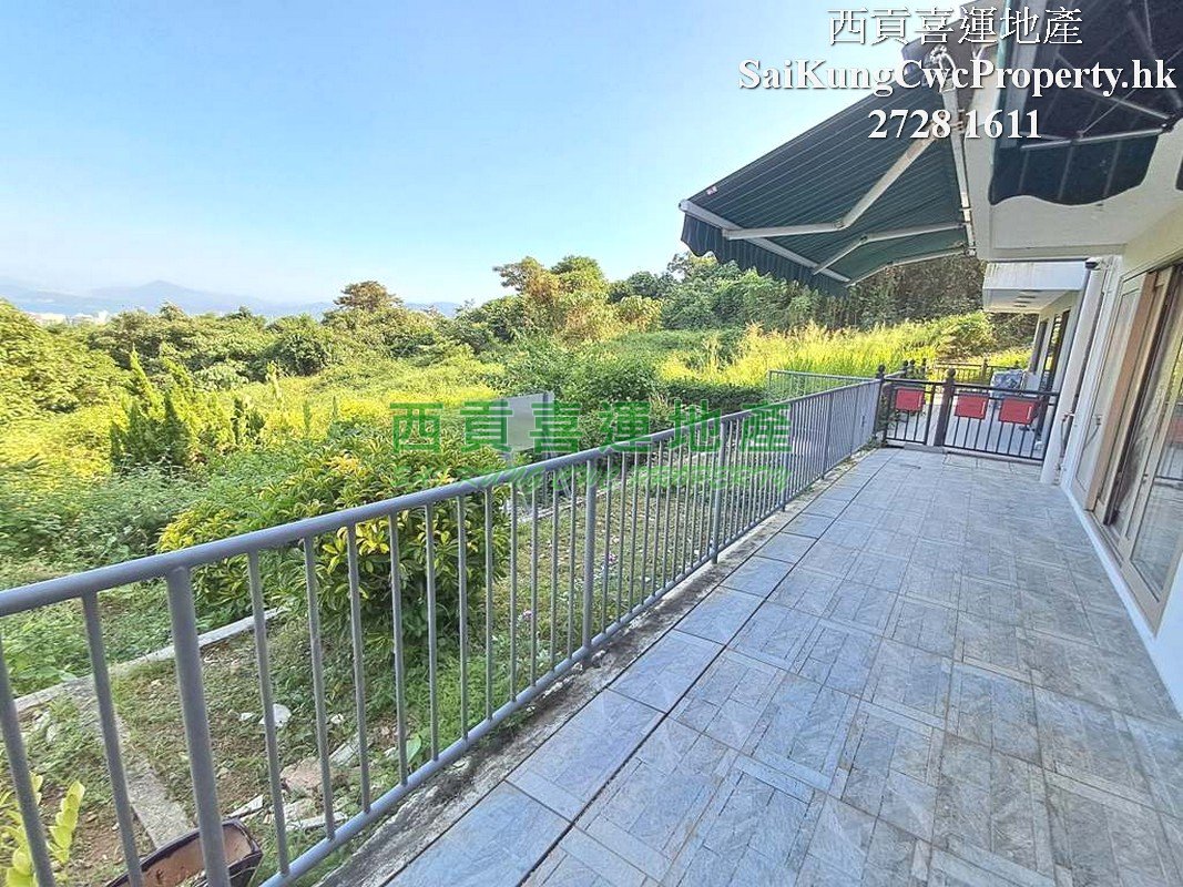 Mid-Level Sea View House*Nearby Town   Sai Kung All 011059 For Buy