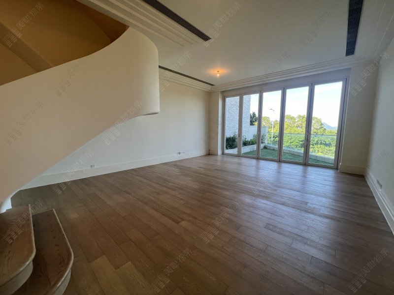 LE CAP HSE Shatin All 1620524 For Buy