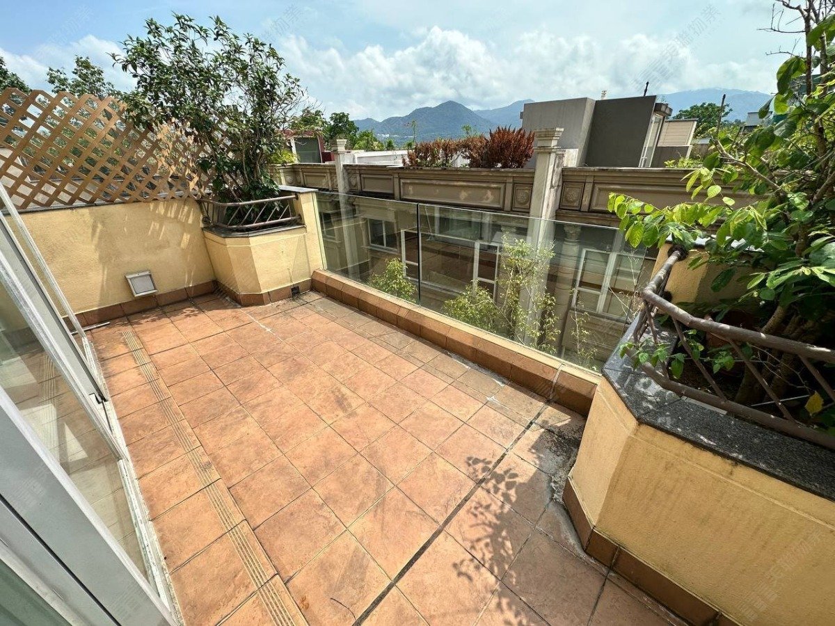 BEVERLY HILLS BOULEVARD DE CASCADE Tai Po All 1579284 For Buy