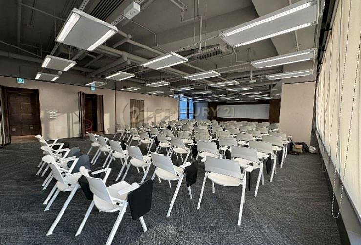 21 ASHLEY Tsim Sha Tsui 010717 For Buy