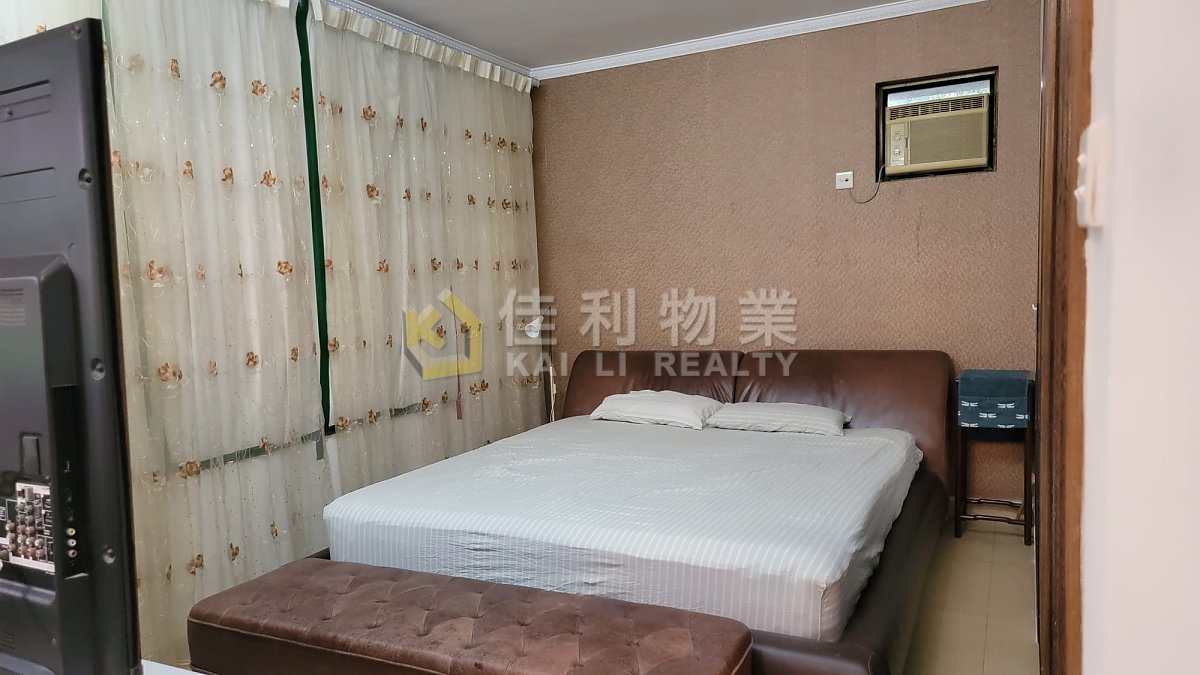 PLACID GROVES Yuen Long Y034342 For Buy