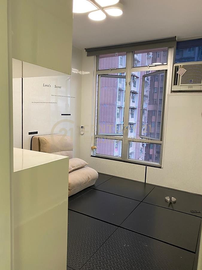 KWONG MING COURT PH 01 BLK D (HOS) Tseung Kwan O M F182749 For Buy