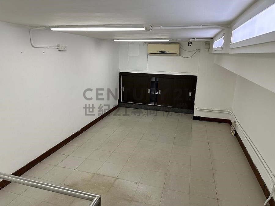 WELLBORNE COM CTR North Point L C201557 For Buy