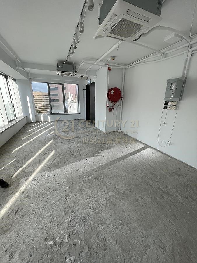 MODY HSE Tsim Sha Tsui 011963 For Buy