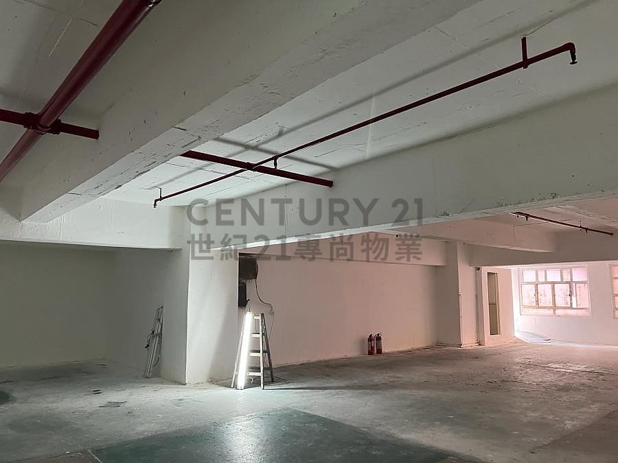 KWUN TONG IND CTR BLK 02 Kwun Tong L C143692 For Buy