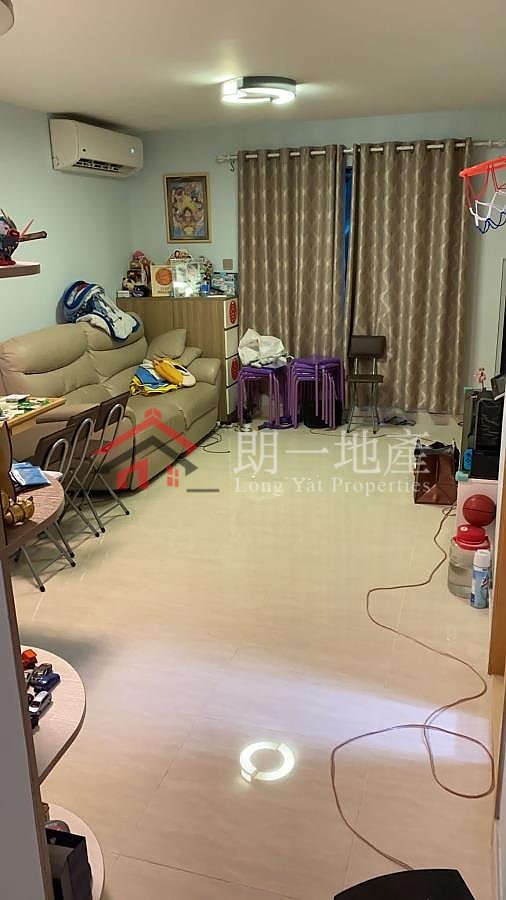 錦上路村屋