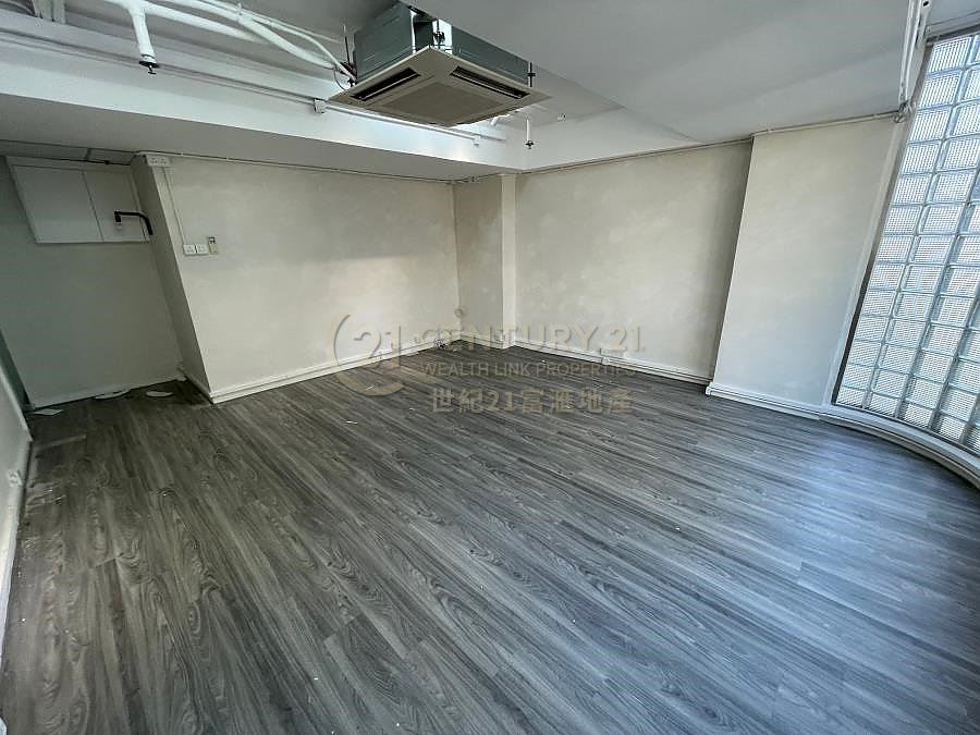 KOON FOOK CTR Tsim Sha Tsui 011070 For Buy