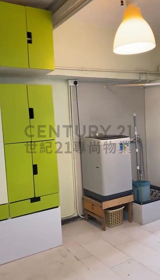 WING HING IND BLDG Tsuen Wan M C131366 For Buy
