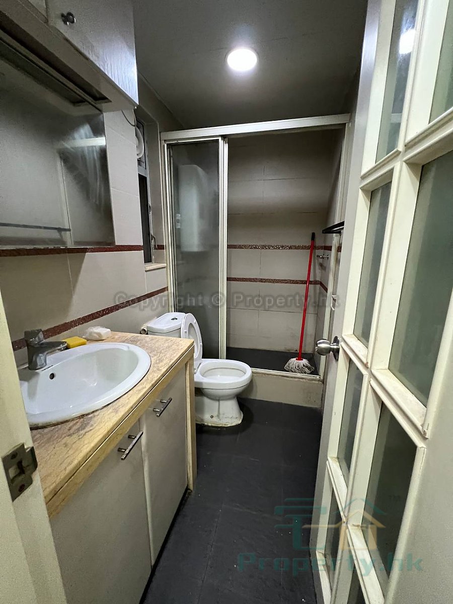 KAM FUNG COURT  Ma On Shan T030172 For Buy