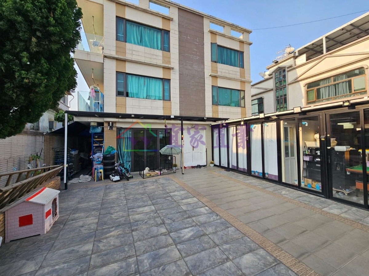 LUNG KWU TAN Tuen Mun 004787 For Buy