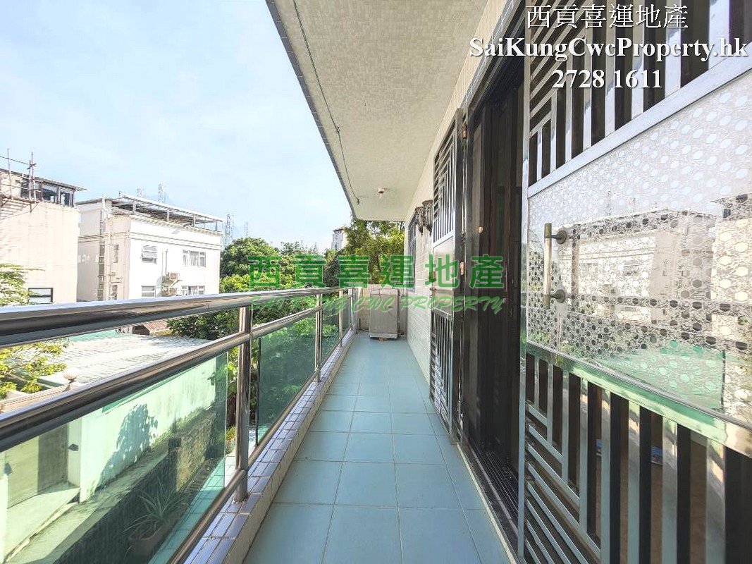 1/F with Balcony*Pick of the week Sai Kung 010039 For Buy