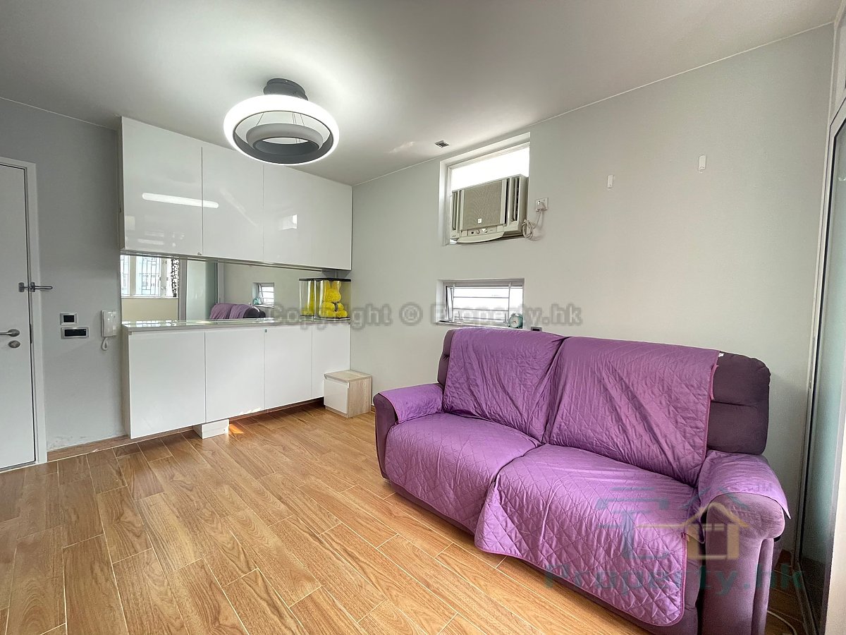 HOI LOK COURT BLK B HOI SHA HSE (HOS) Cheung Sha Wan H C521182 For Buy