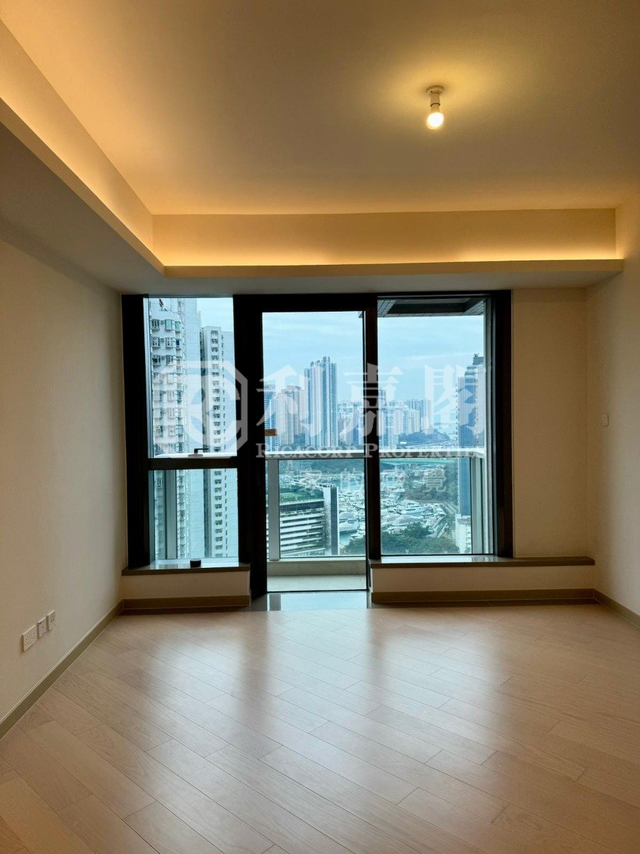 THE SOUTHSIDE PH 01 SOUTHLAND Wong Chuk Hang H 1477000 For Buy