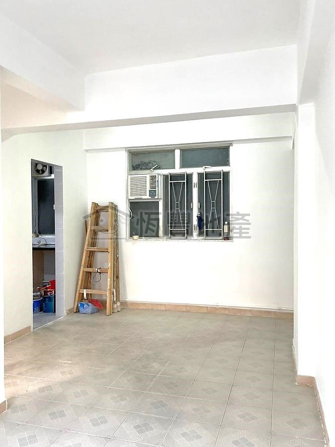 MOON WAH BLDG Chai Wan M W019900 For Buy