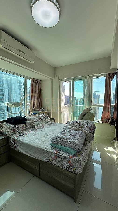 日出康城 第03期 緻藍天 第01座