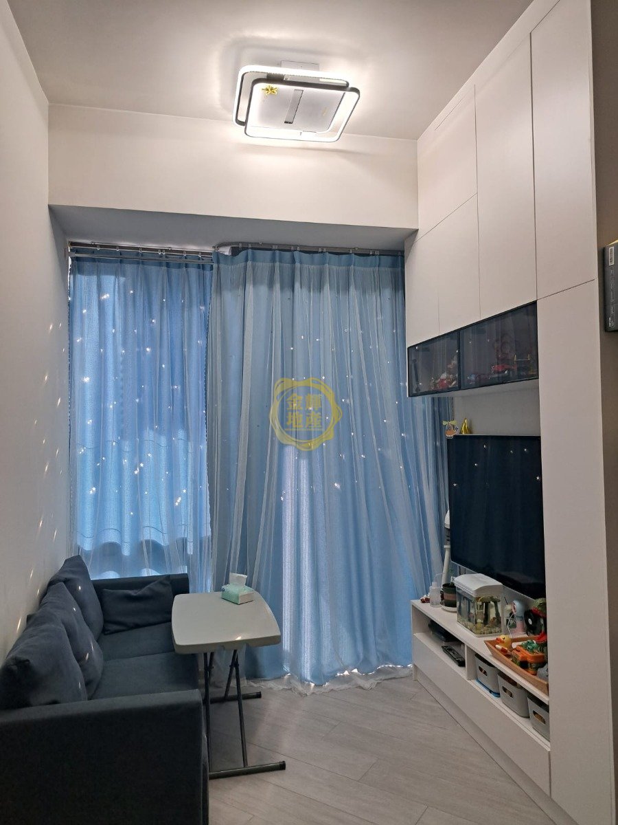 THE ROYALE STARFRONT ROYALE TWR 02 Tuen Mun M S009827 For Buy