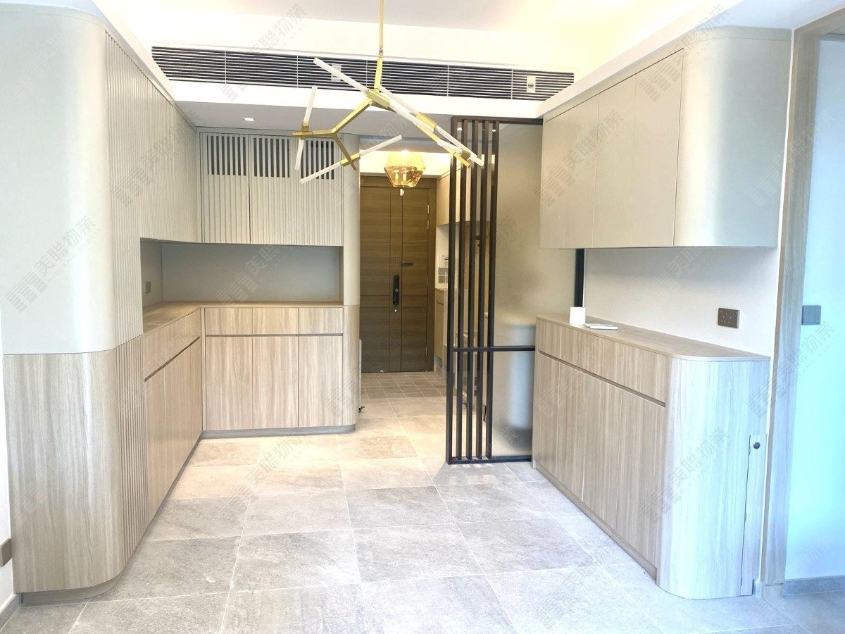ST MORITZ APEX 01 Shatin 1475446 For Buy