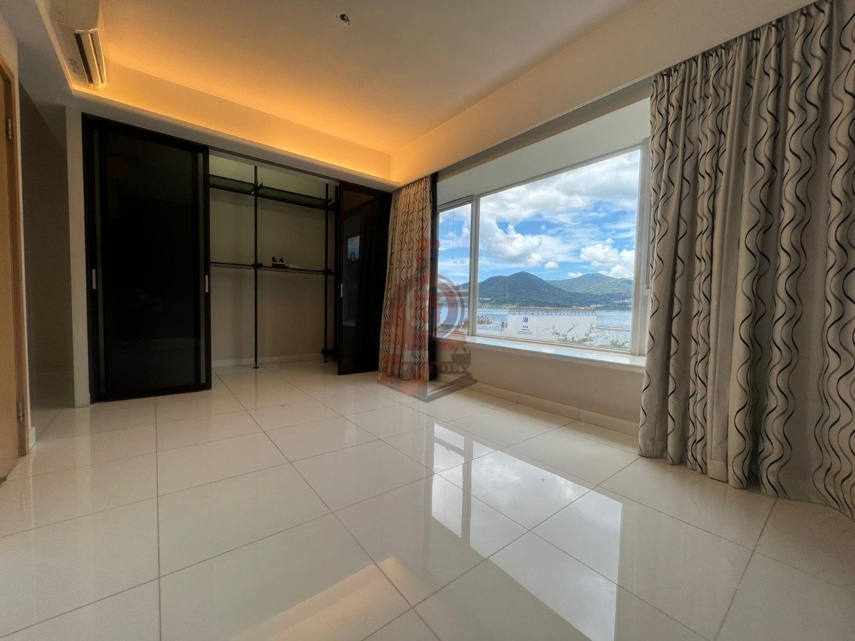 BEVERLY HILLS Tai Po All 1655382 For Buy