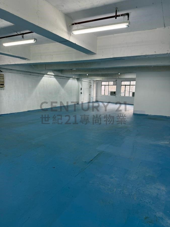 KWUN TONG IND CTR BLK 04 Kwun Tong M K176664 For Buy