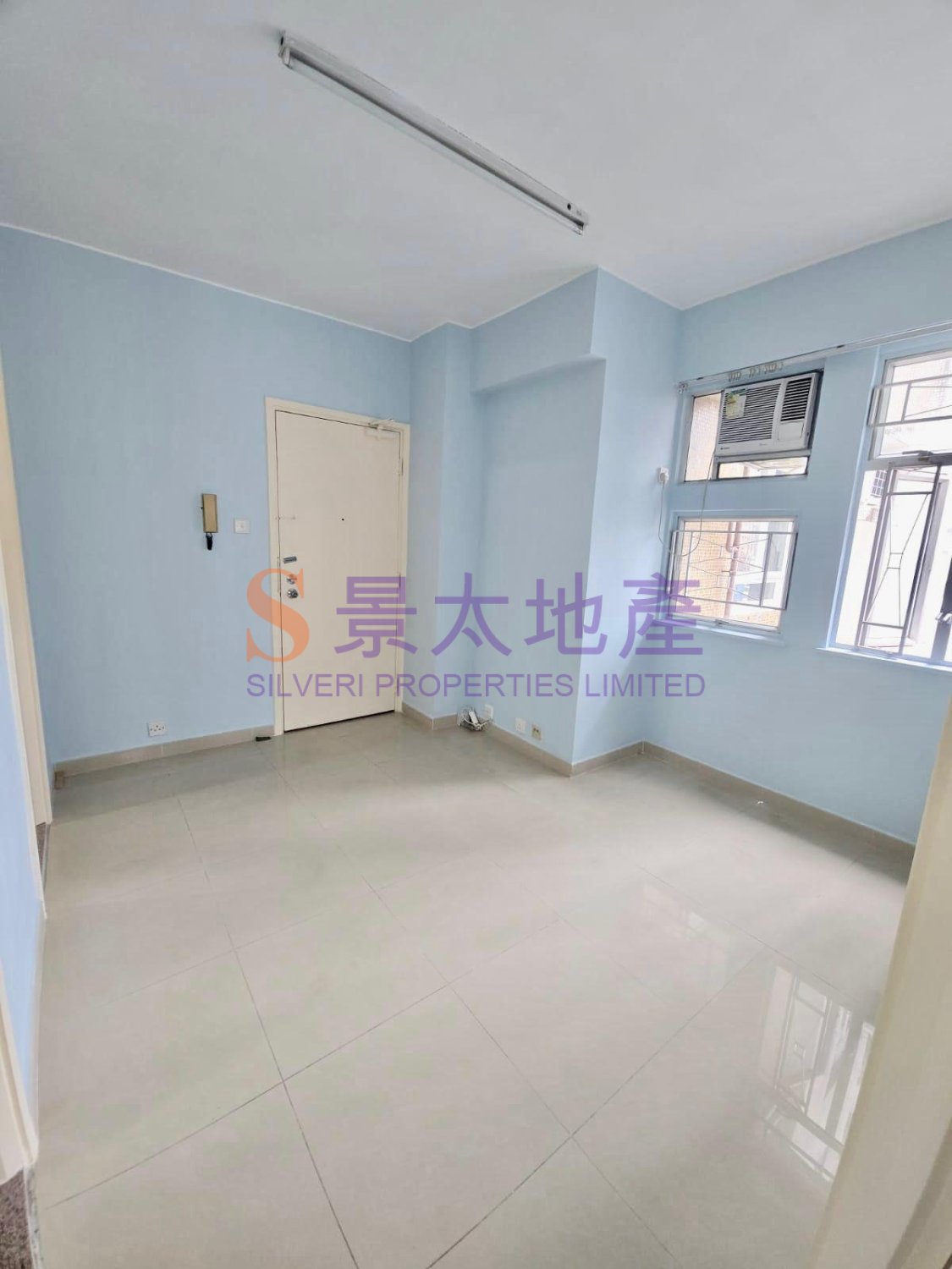 HONG WAH MANS BLK 02 Shau Kei Wan M 000299 For Buy