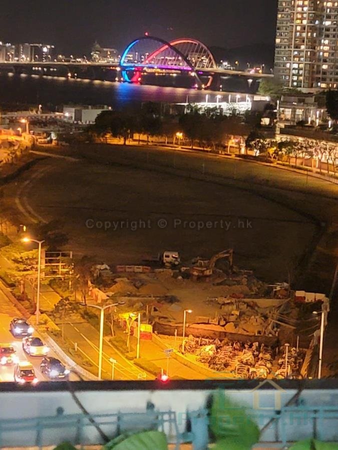 都會駅 第01期 第01座