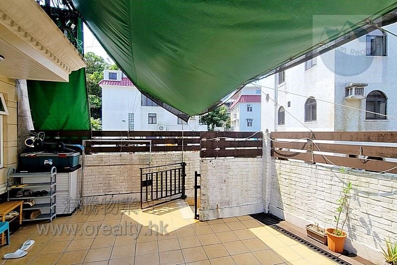 SAI KUNG CONVENIENT WHOLE BLOCK Sai Kung All S038964 For Buy