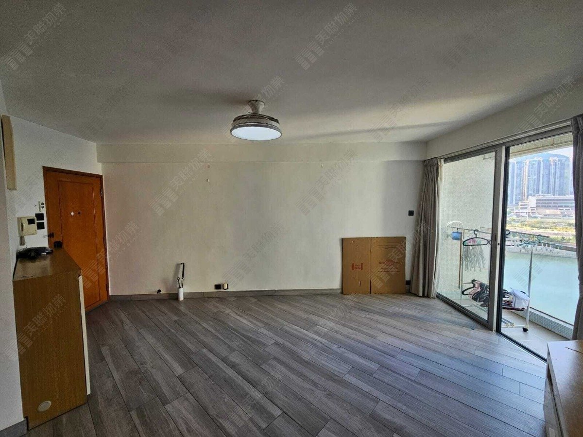 PICTORIAL GDN PH 02 BLK B FORUM CT Shatin M 1653138 For Buy