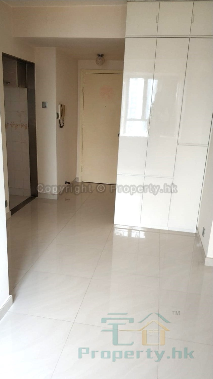 TAK BO GDN BLK A Ngau Tau Kok M C018640 For Buy