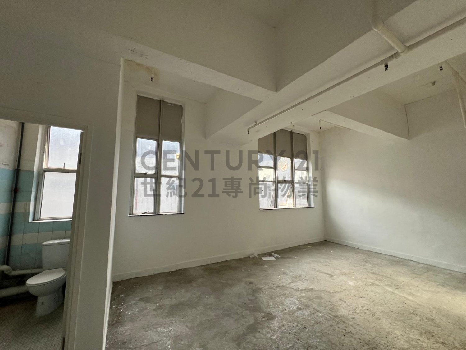 METRO CTR II Kowloon Bay H C206943 For Buy