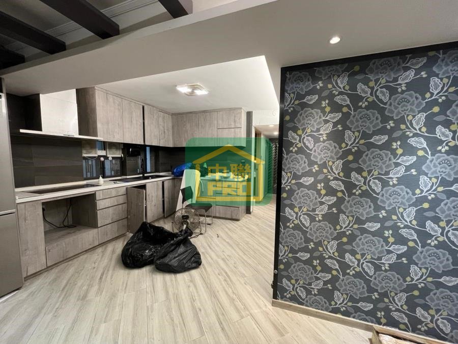 SHA TIN WAI NEW VILLAGE Shatin L T180678 For Buy