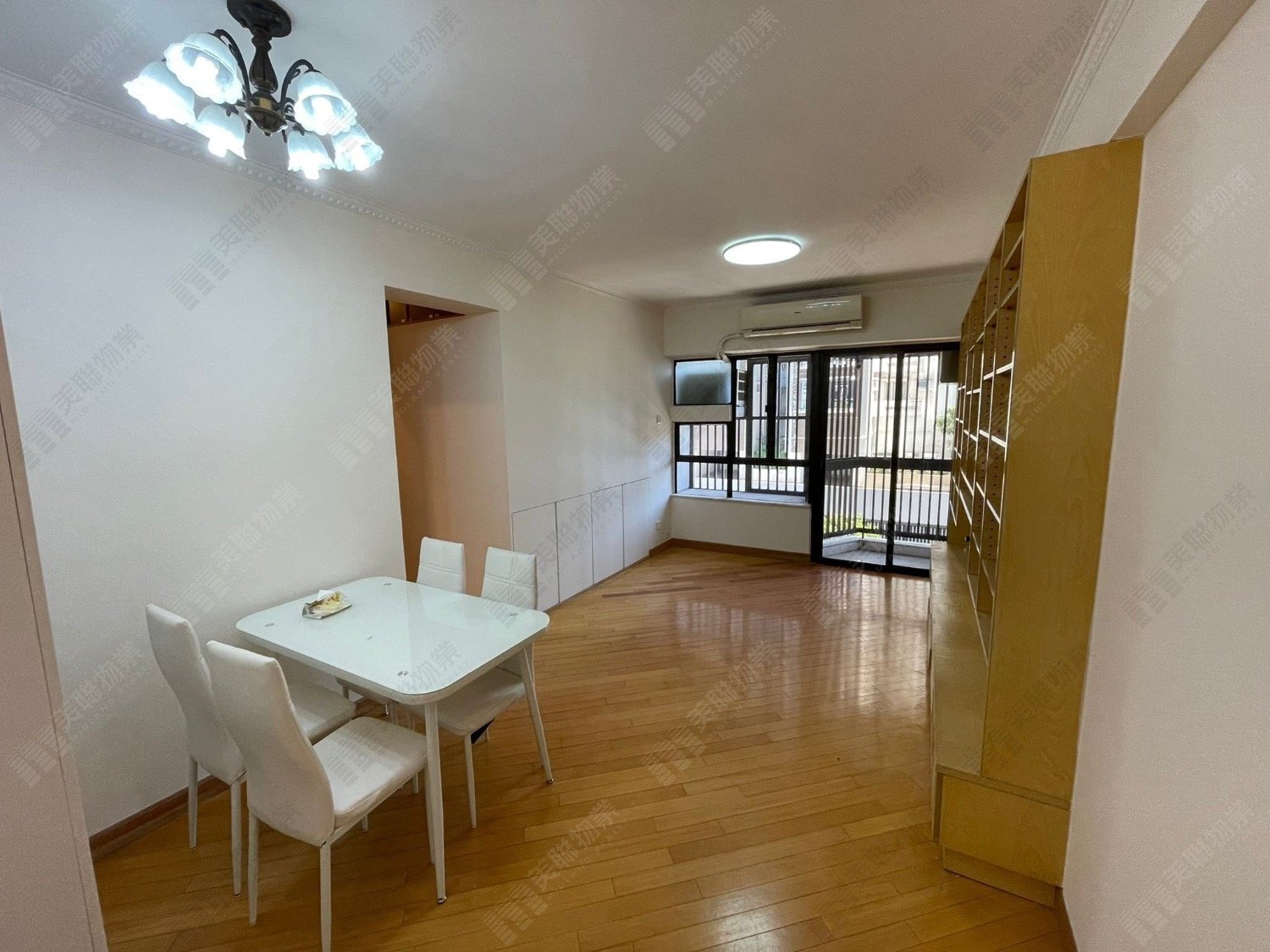 SHATIN PLAZA BLK B (BRILLIANT TWR) Shatin L 1725870 For Buy