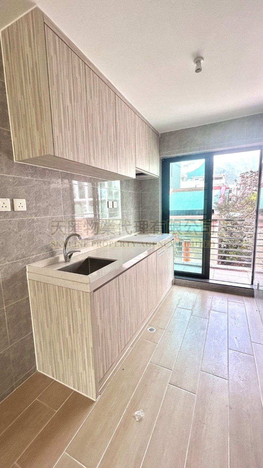 Yuen Long L 094900 For Buy