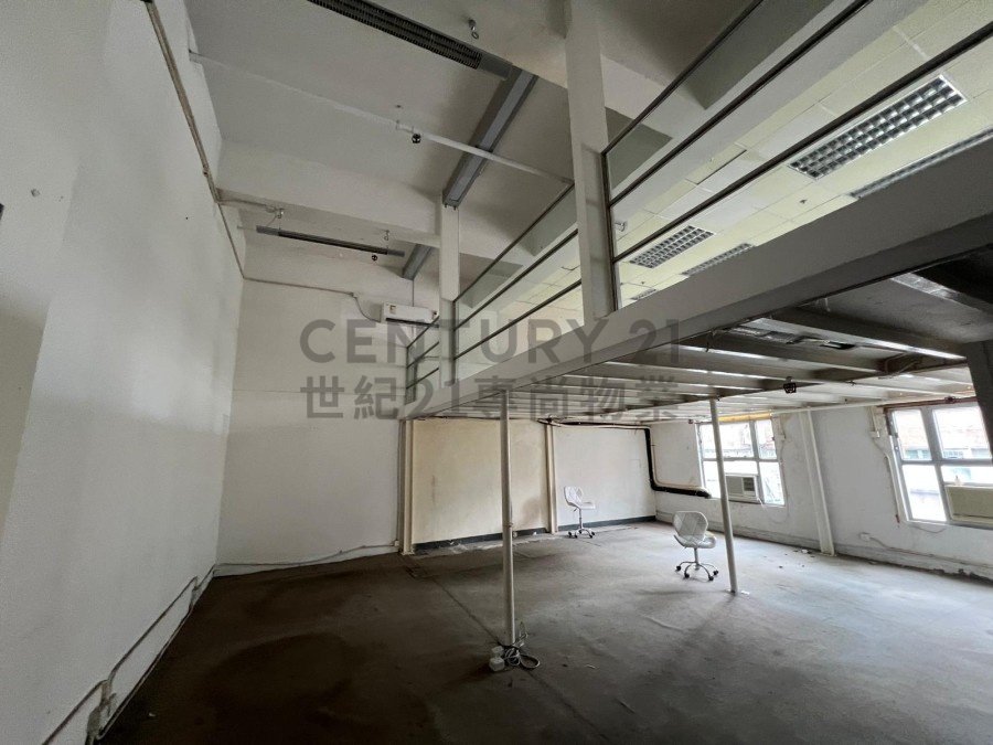 HONG LEONG IND COMPLEX Kowloon Bay M C211788 For Buy