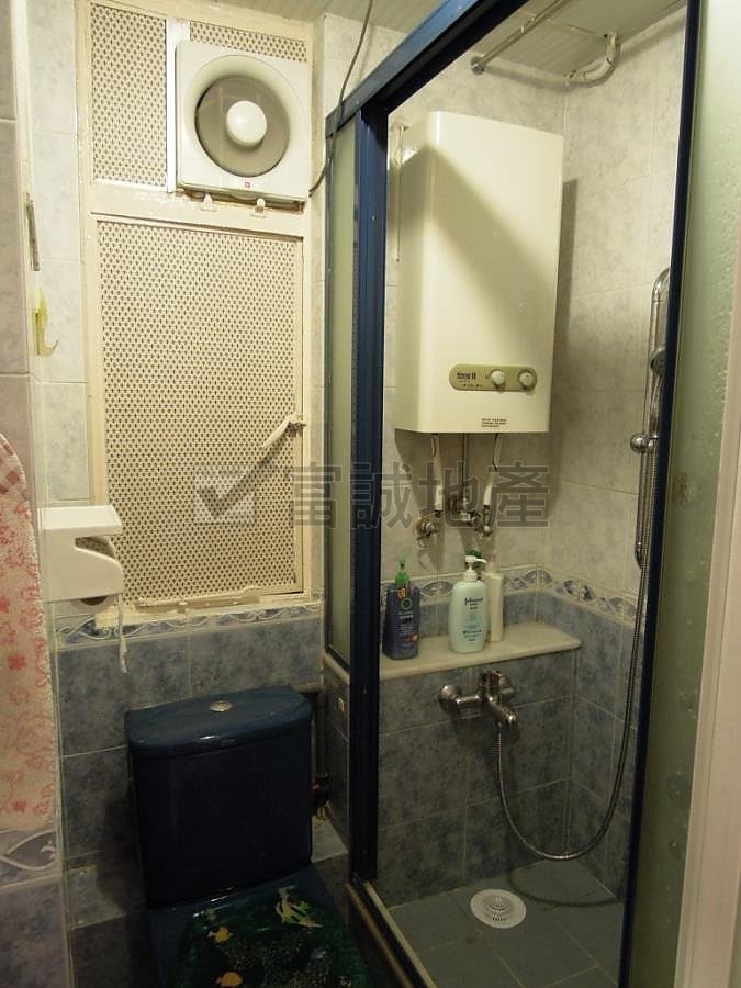 SUN LAI GDN  Ngau Chi Wan L004711 For Buy