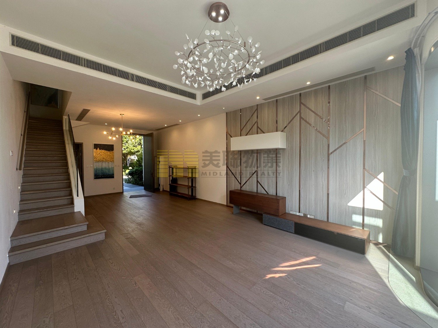 LA VETTA HSE Shatin All 1744976 For Buy